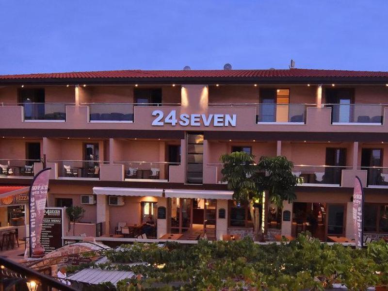 Hotel 24 Seven Boutique